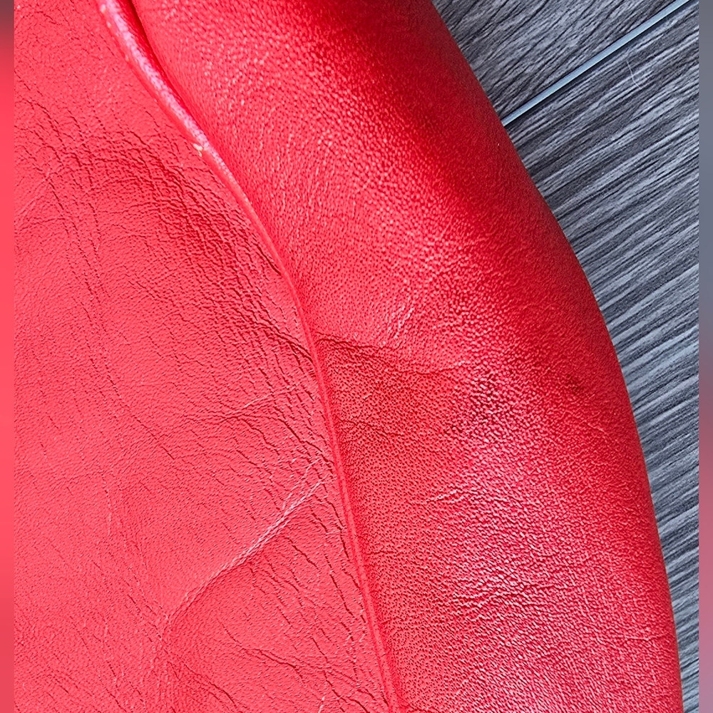 Vintage Samantha Scott Red Genuine Leather Crossbody Flap Bag — Bold Cherry Red - Picture 15 of 15
